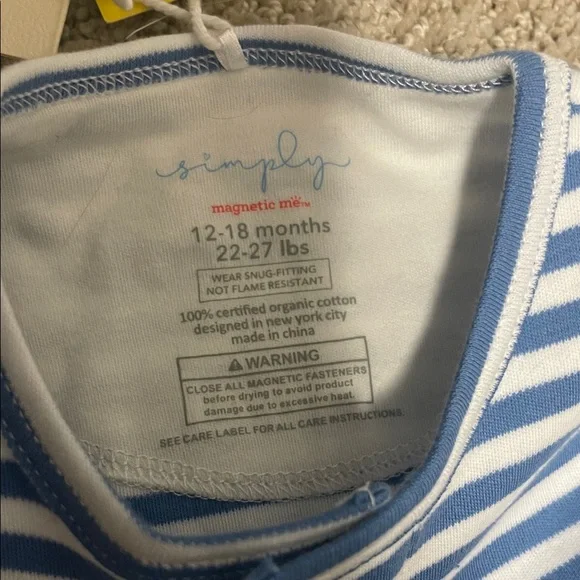 Simply Magnetic Me Footie - Picture 2 of 3